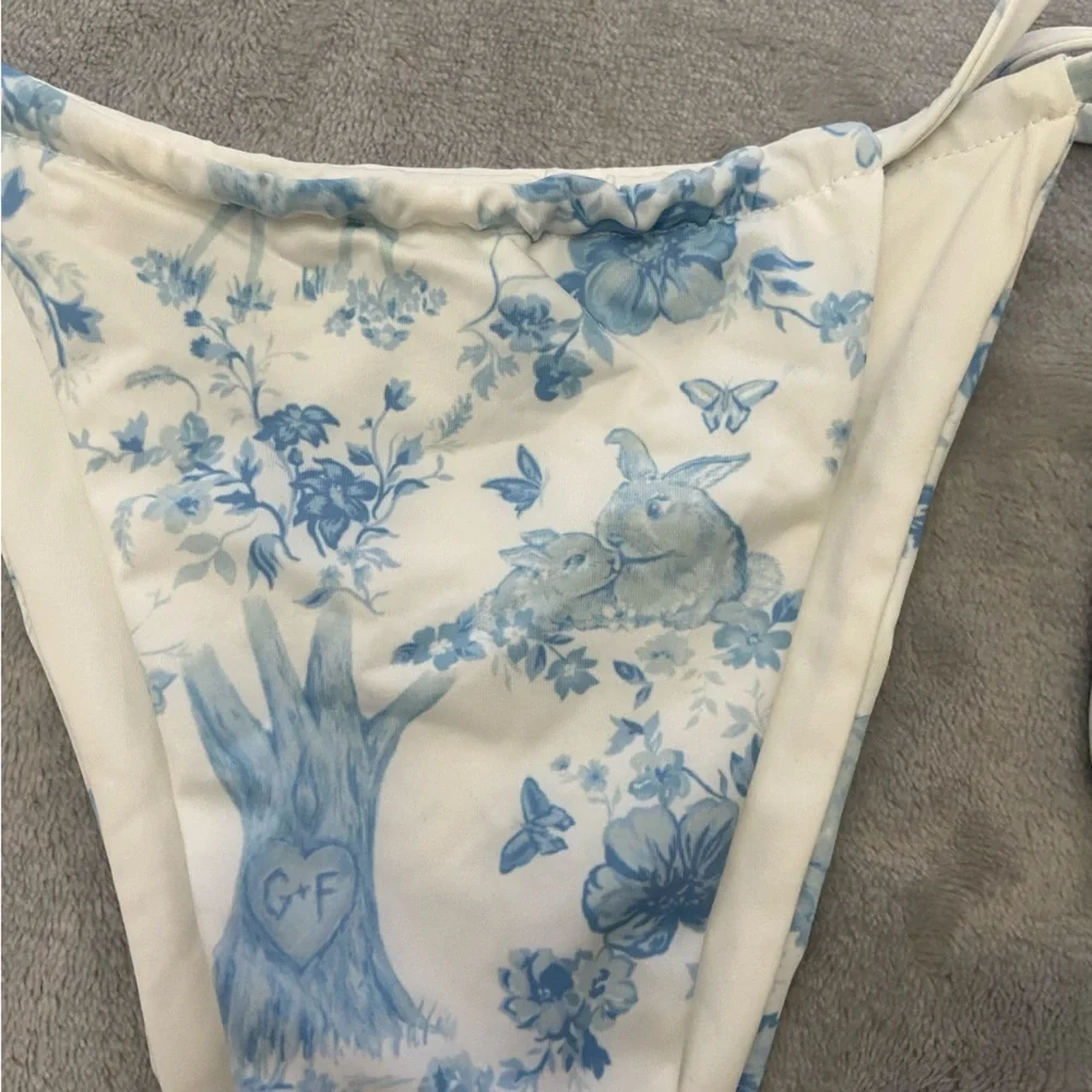New! Frankie’s Bikinis x GIGI HADID Tia toile thong bikini bottoms 24151